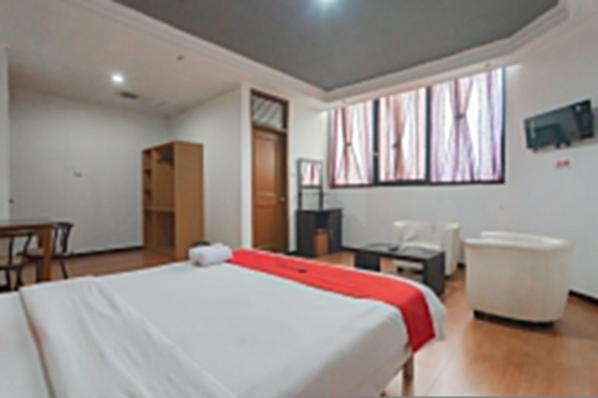 Reddoorz Plus @ Sukamulya Pasteur 2 Bandung Eksteriør bilde