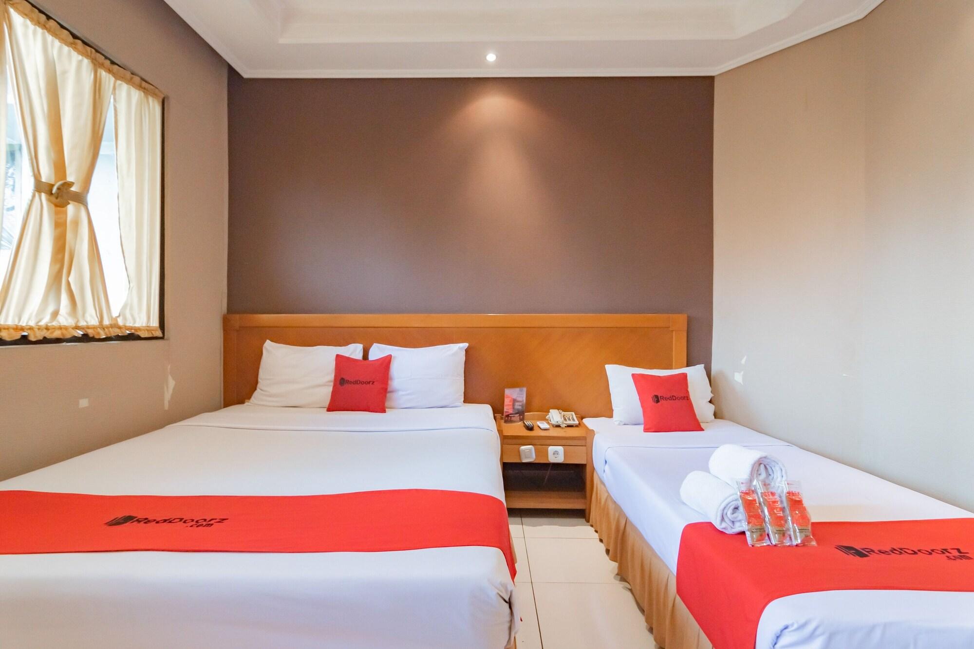Reddoorz Plus @ Sukamulya Pasteur 2 Bandung Eksteriør bilde