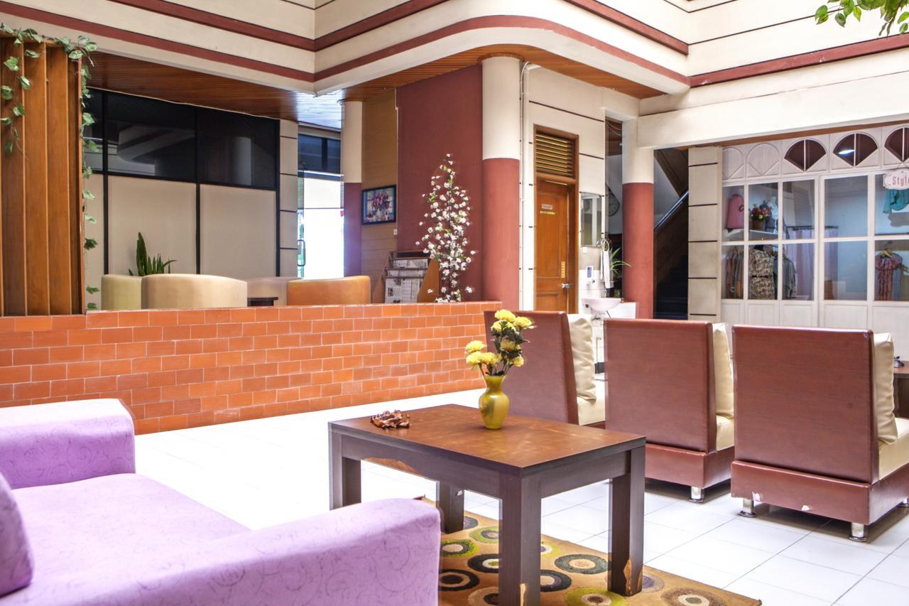 Reddoorz Plus @ Sukamulya Pasteur 2 Bandung Eksteriør bilde